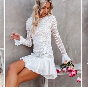 NWT VICI: MATCH MADE IN HEAVEN LACE PLEATED RUFFLE DRESS